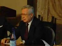 Giulio Tremonti presenta il suo libro "Uscita di Sicurezza" a Foligno - 26-07-12 parte 2/6