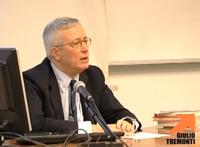 Giulio Tremonti lezione in Cattolica: "Come uscire dalla crisi"